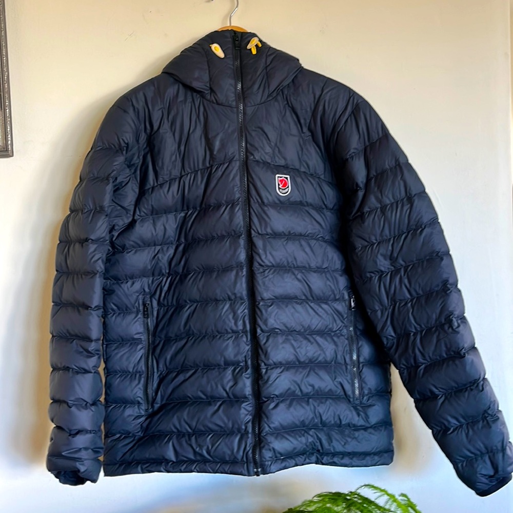 Fjallraven 1974 Expedition Down Jacket. Navy Blue, Men’s large